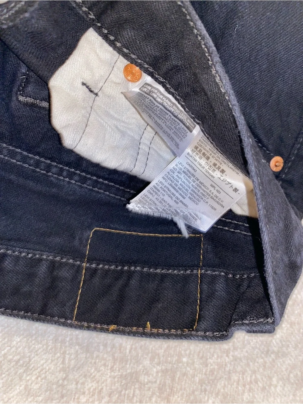 Levi's 501 Original Fit Black Jeans 32x32 Button Fly Classic
